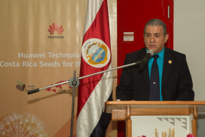 Convenio HUAWEI UNA, Universidad Nacional, Estudiantes, Alberto Salom, Presidente Luis Guillermo Solis,Ministro Ciencia y Tecnologia, Marcelo Jenkins, MICITT