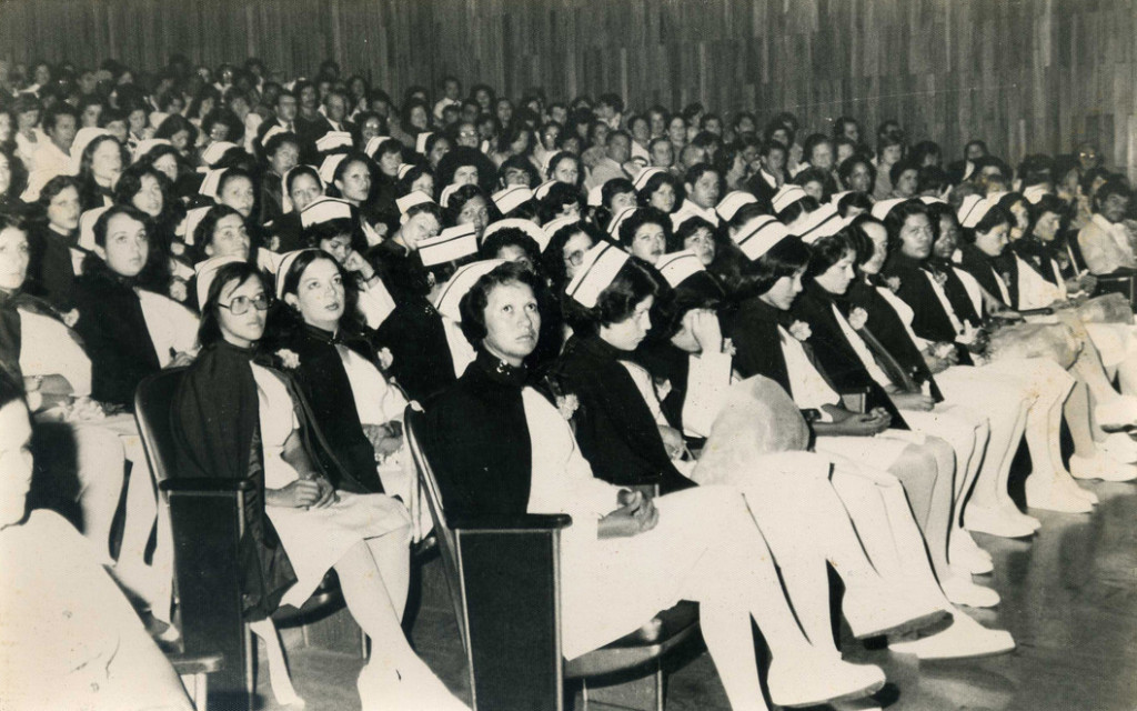 31/08/1979 - Graduación Enfermería.  Universidad de Costa Rica. - Pertenece a la colección de fotos del Semanario Universidad - S54